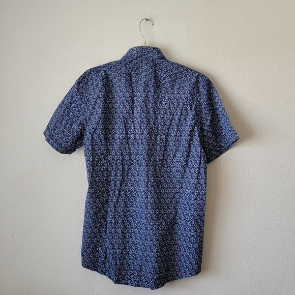 Guide London Premium Range Men's Blue Button Patterned Shirt - Picture 2 of 8